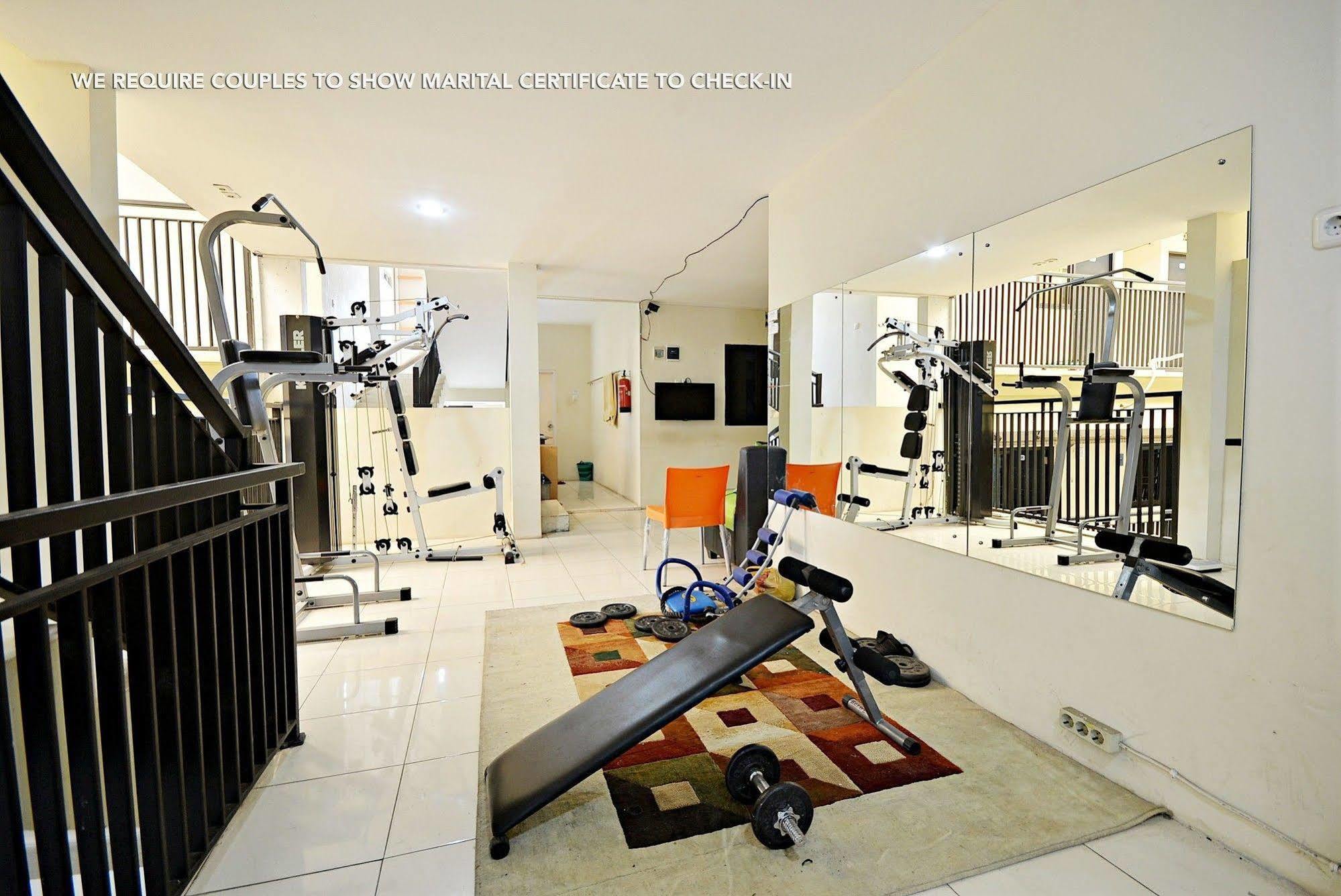 Zen Kuningan Syariah Rumah tetamu *